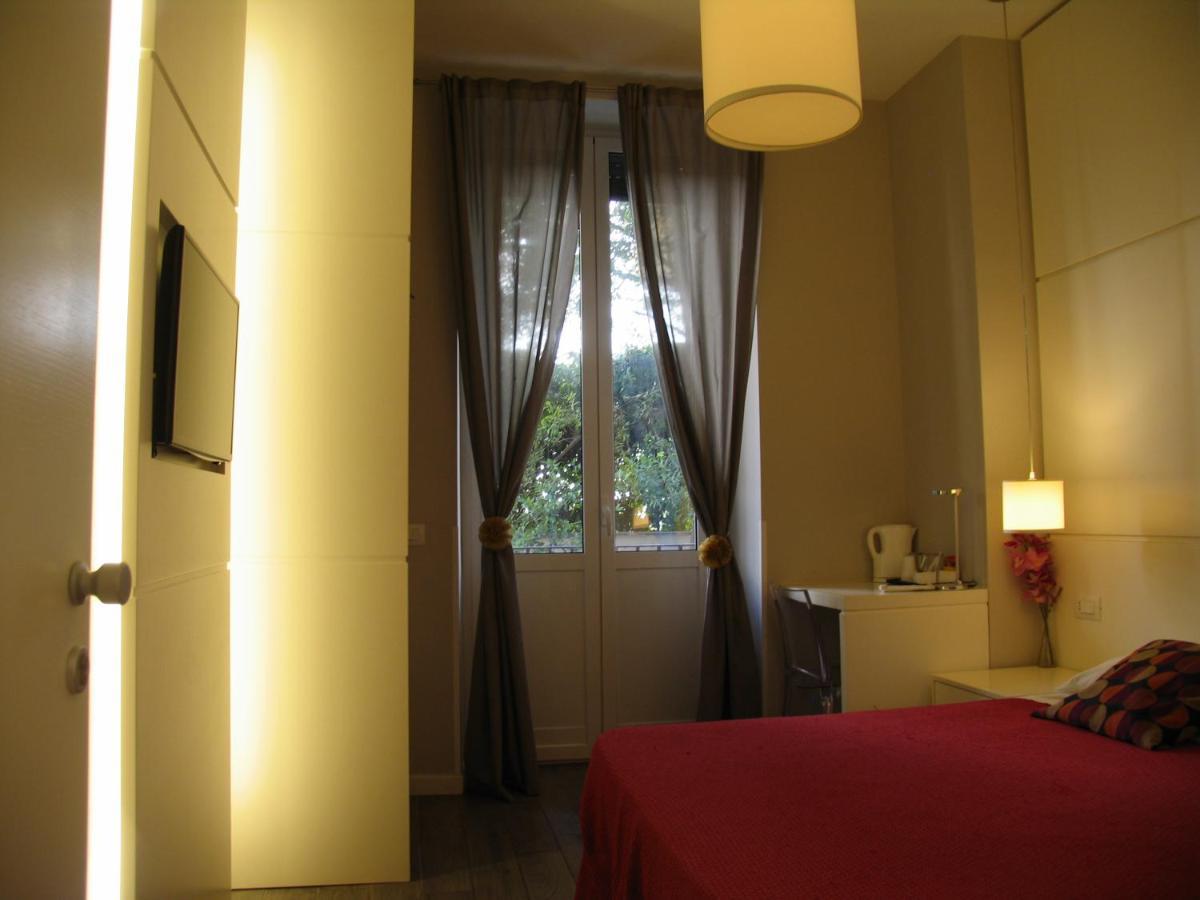 Dea Roma Inn Exterior photo